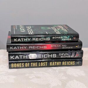 New Lot of 4 Kathy Reichs Temperance Brennan Serie HB DJ 1st Editions